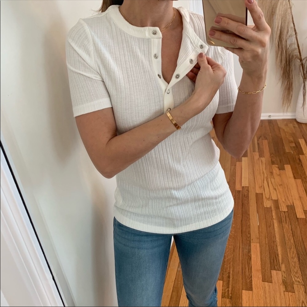 🔄🆕 Reposh Kason Snap Henley Top